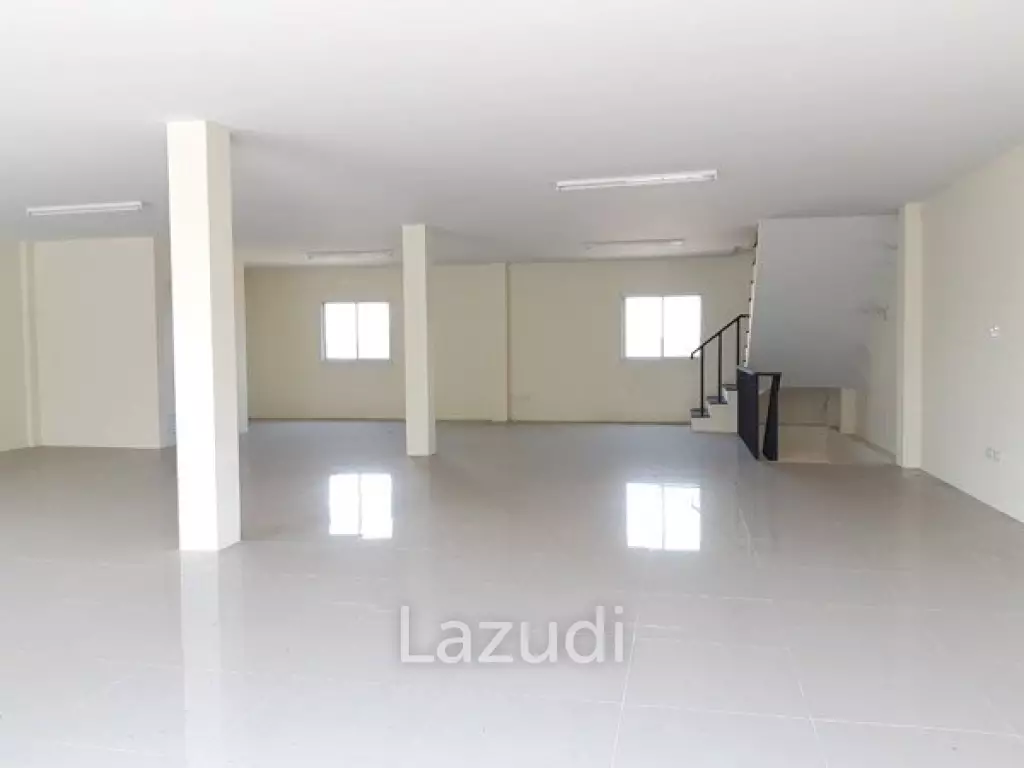SHOPHOUSE soi Phoenix Golf for Sale
