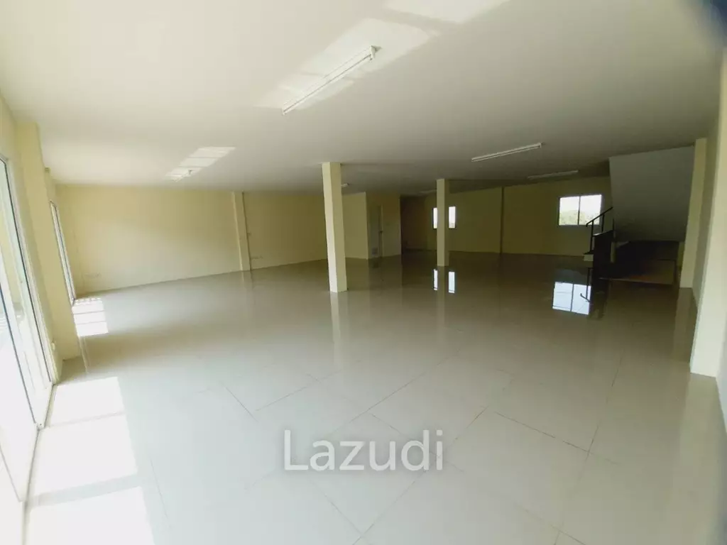 SHOPHOUSE soi Phoenix Golf for Sale