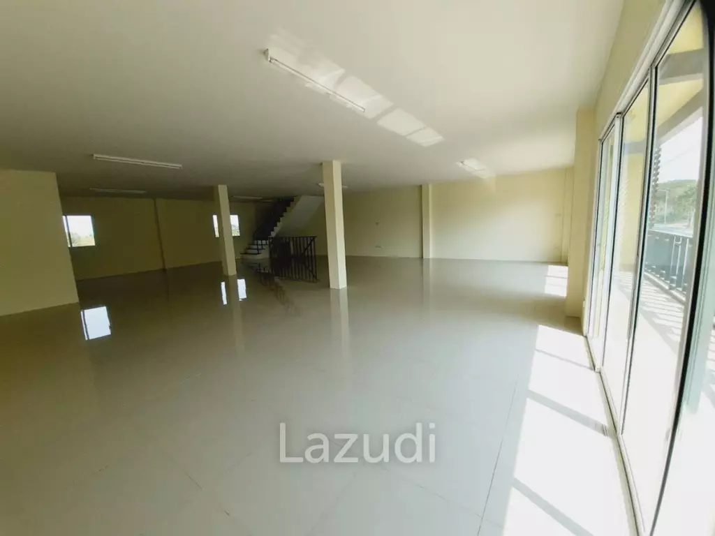 SHOPHOUSE soi Phoenix Golf for Sale