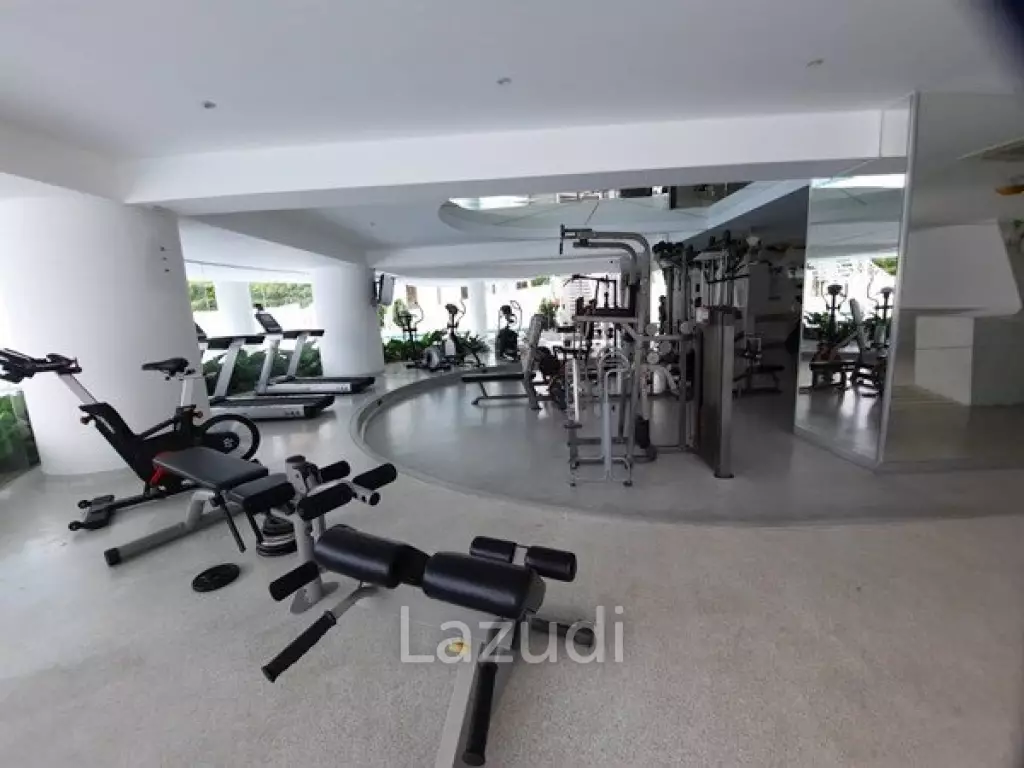 Na Jomtien La Royale Beach Condo for Sale