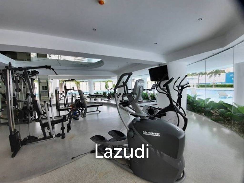 Spacious Condo for Sale in Na Jomtien