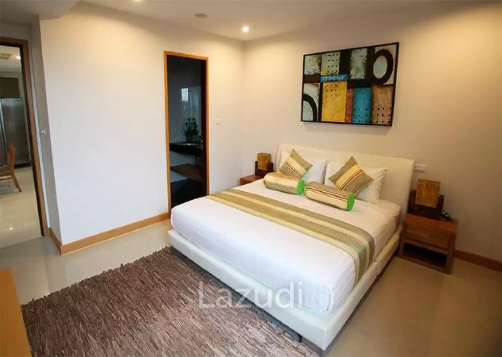 Spacious Condo for Sale in Na Jomtien