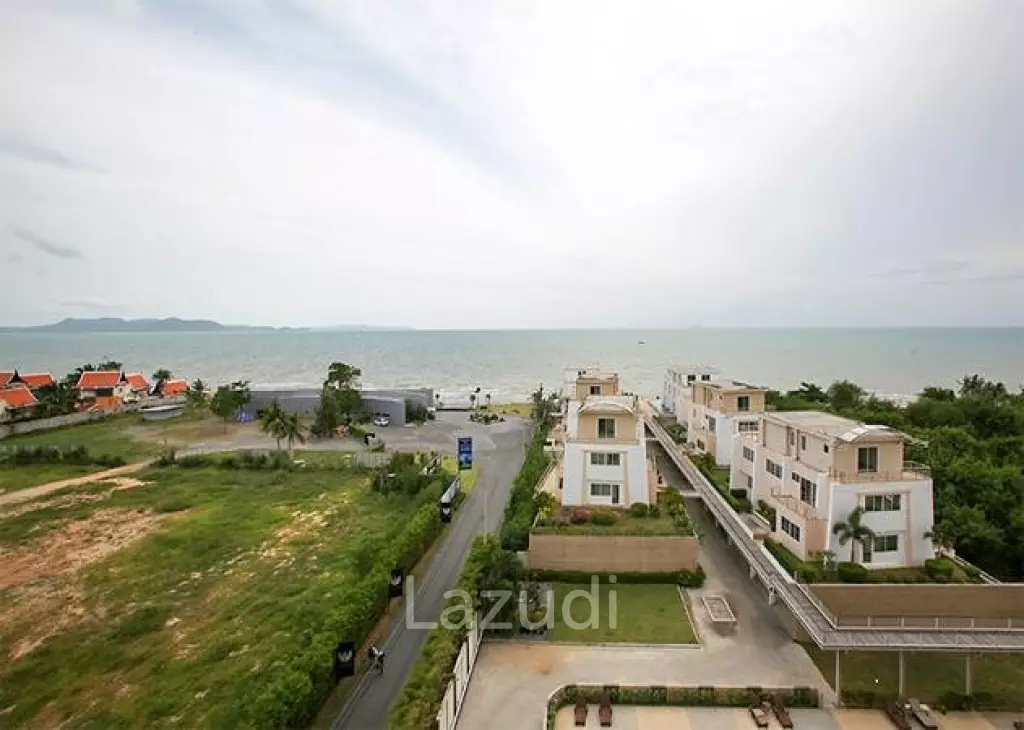 Spacious Condo for Sale in Na Jomtien