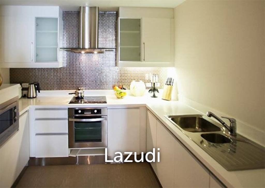 Spacious Condo for Sale in Na Jomtien