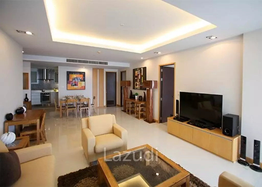 Spacious Condo for Sale in Na Jomtien
