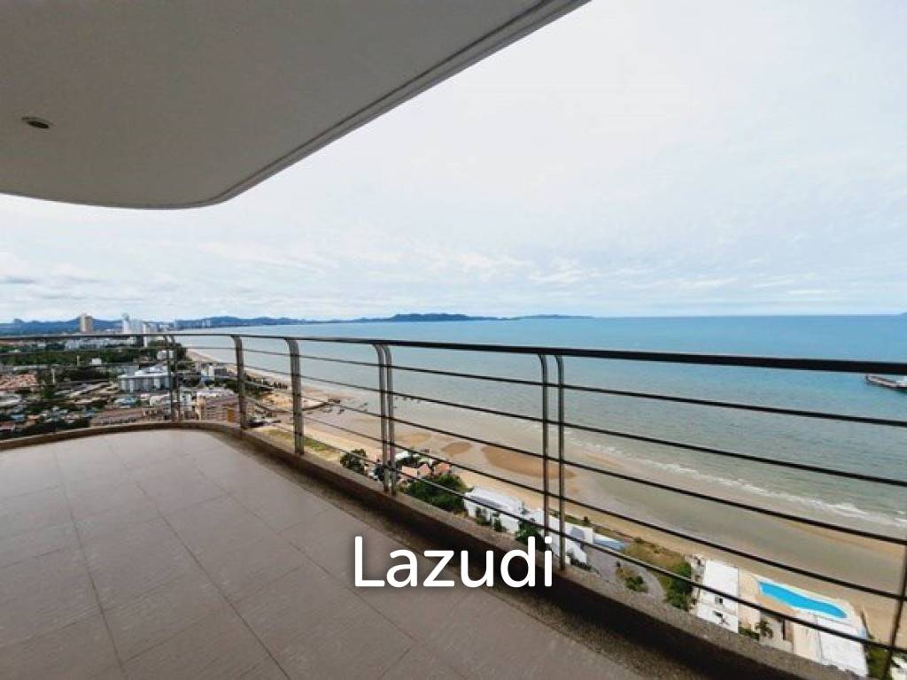 La Royale Beach Condo for Sale in Pattaya