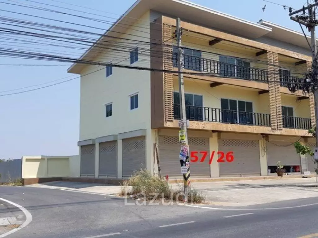 Large Shophouse for Sale in Pattaya