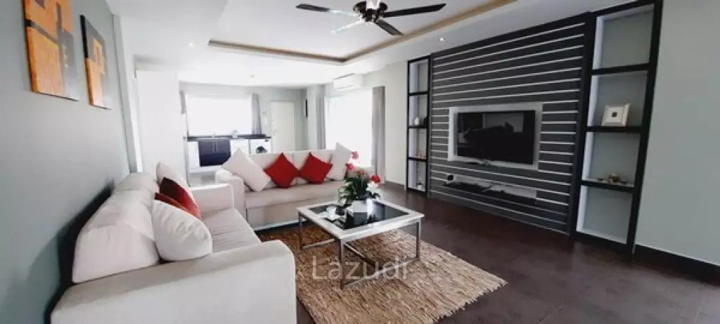 2 Beds Tudor Court Condo for Sale in Pratumnak