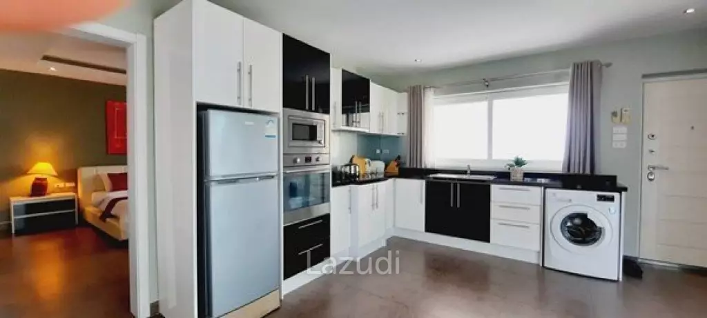 2 Beds Tudor Court Condo for Sale in Pratumnak