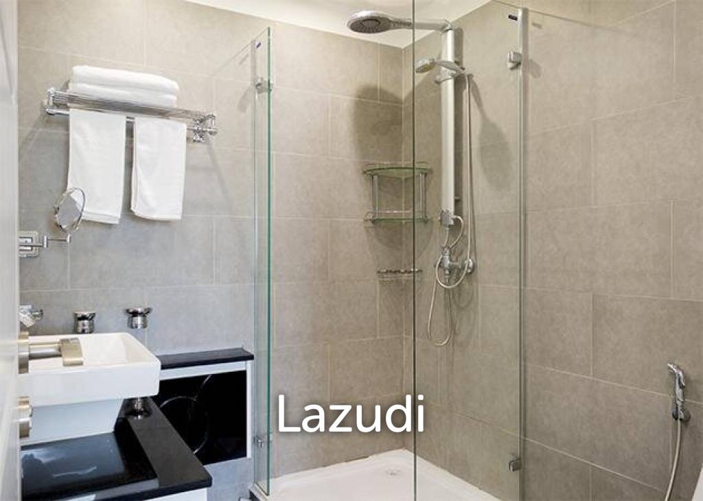 2 Beds Tudor Court Condo for Sale in Pratumnak