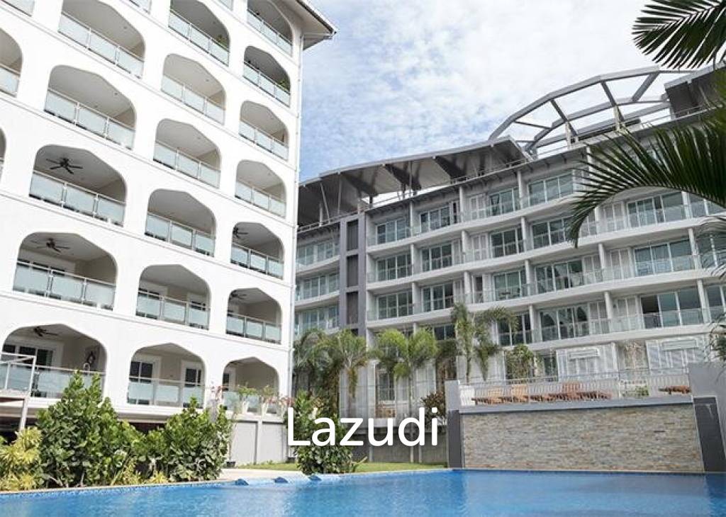 2 Beds Tudor Court Condo for Sale in Pratumnak