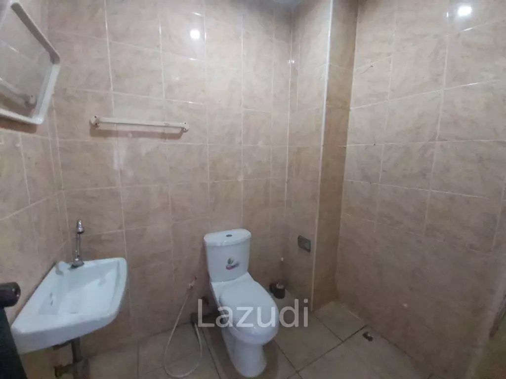Unfurnished Shophouse with 3 Stories for Sale