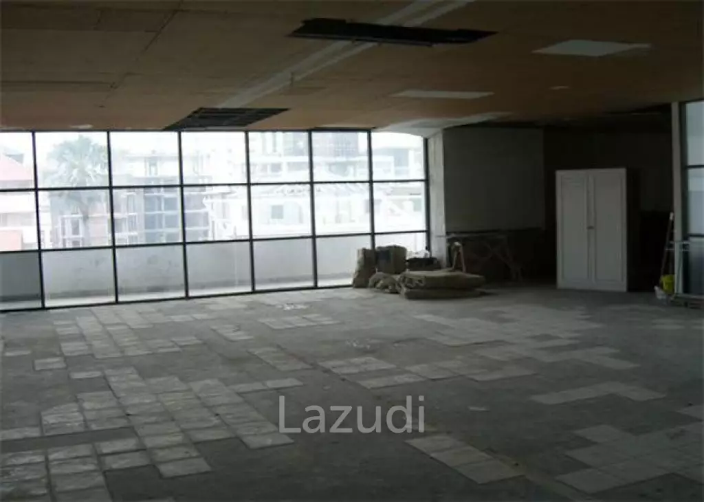 Jomtien Complex Office Unit for Sale