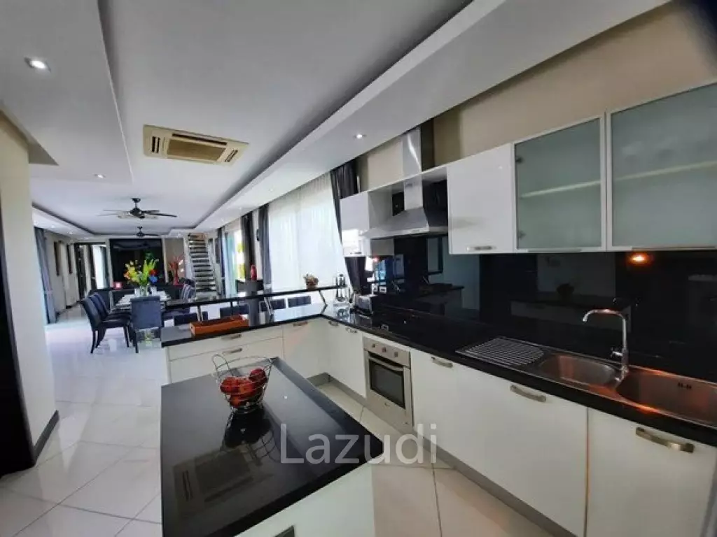 Jomtien Modern Style Villa for Sale