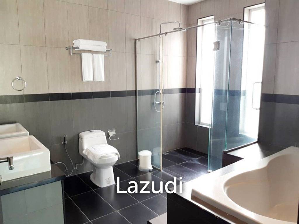 Marbprachan Villa for Sale in East Pattaya