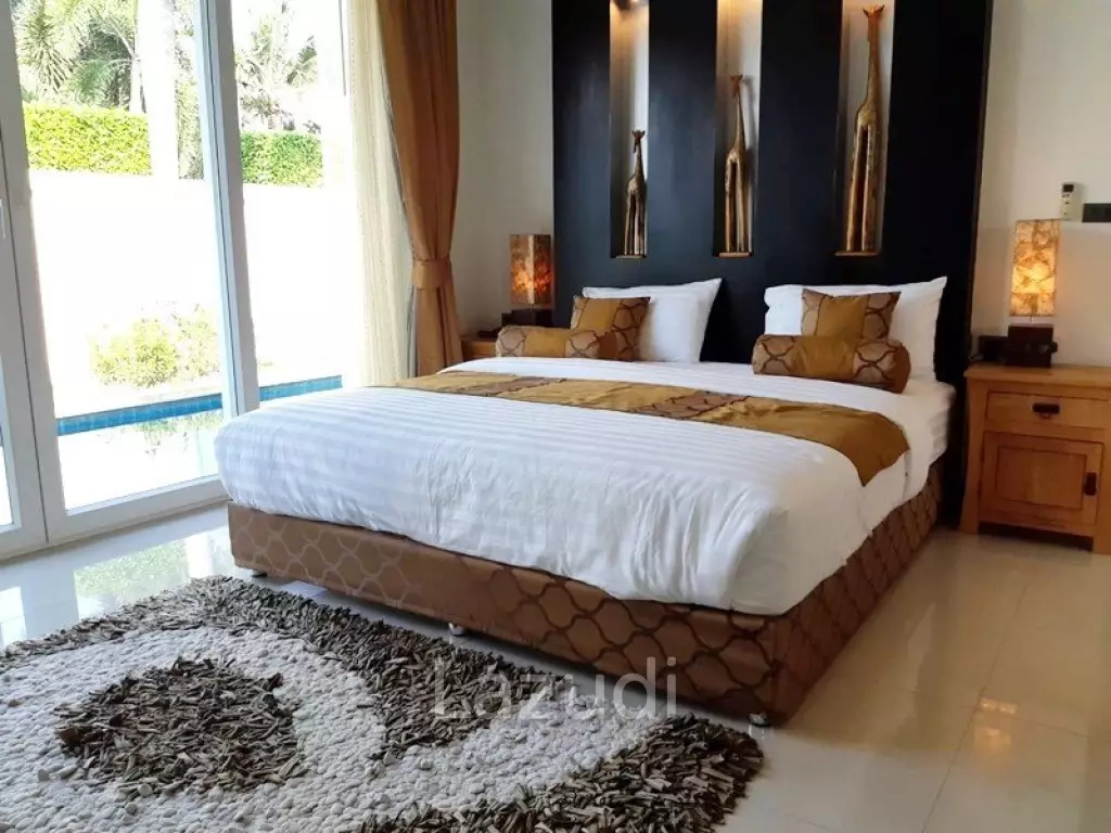 Marbprachan Villa for Sale in East Pattaya