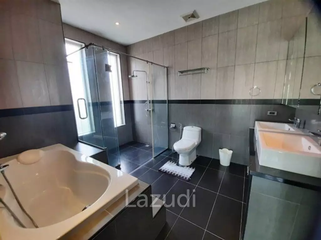 Private Pool Villa for Sale in East Pattaya