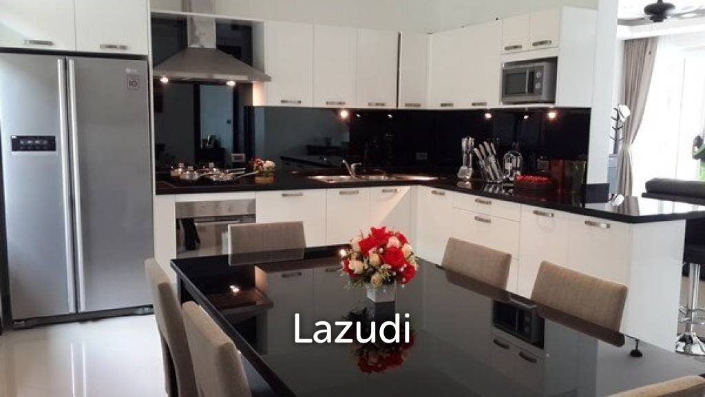 Modern Pool Villa for Sale in East Pattaya