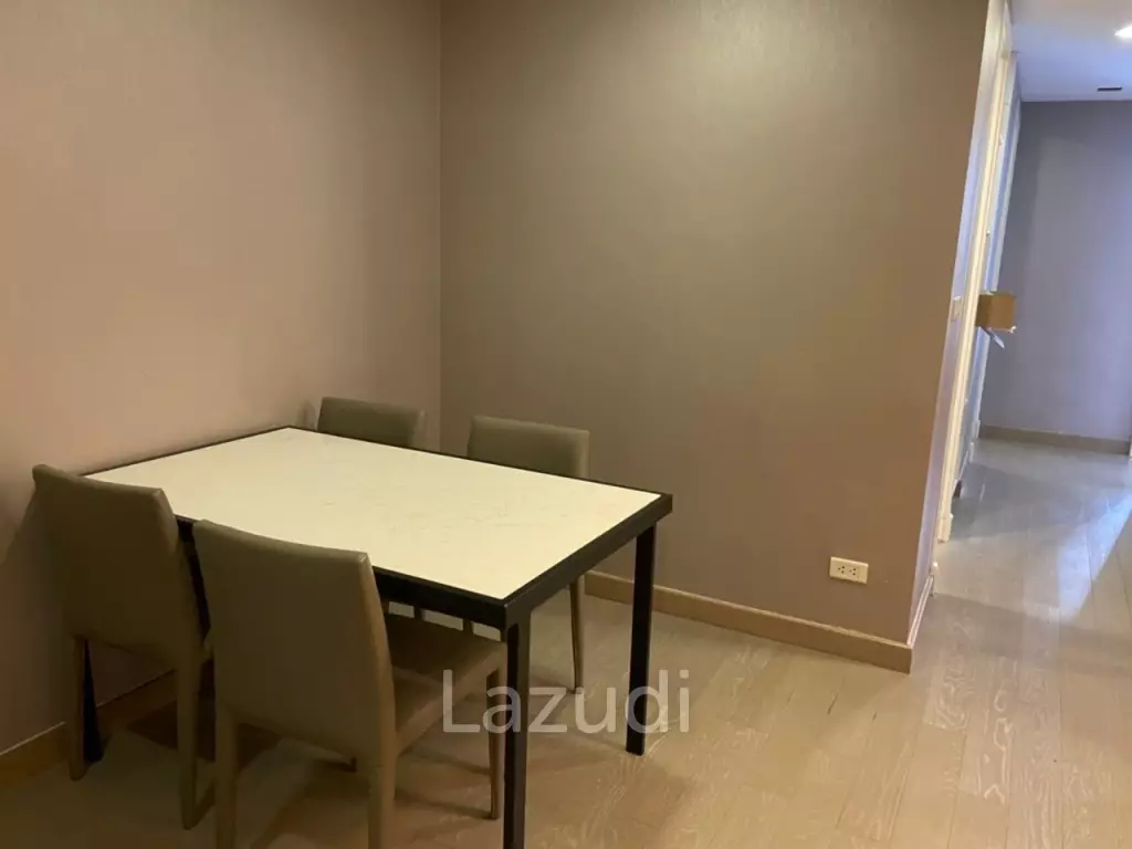 2 Bed 2 Bath 62 SQ.M Dazzle Sukhumvit 7