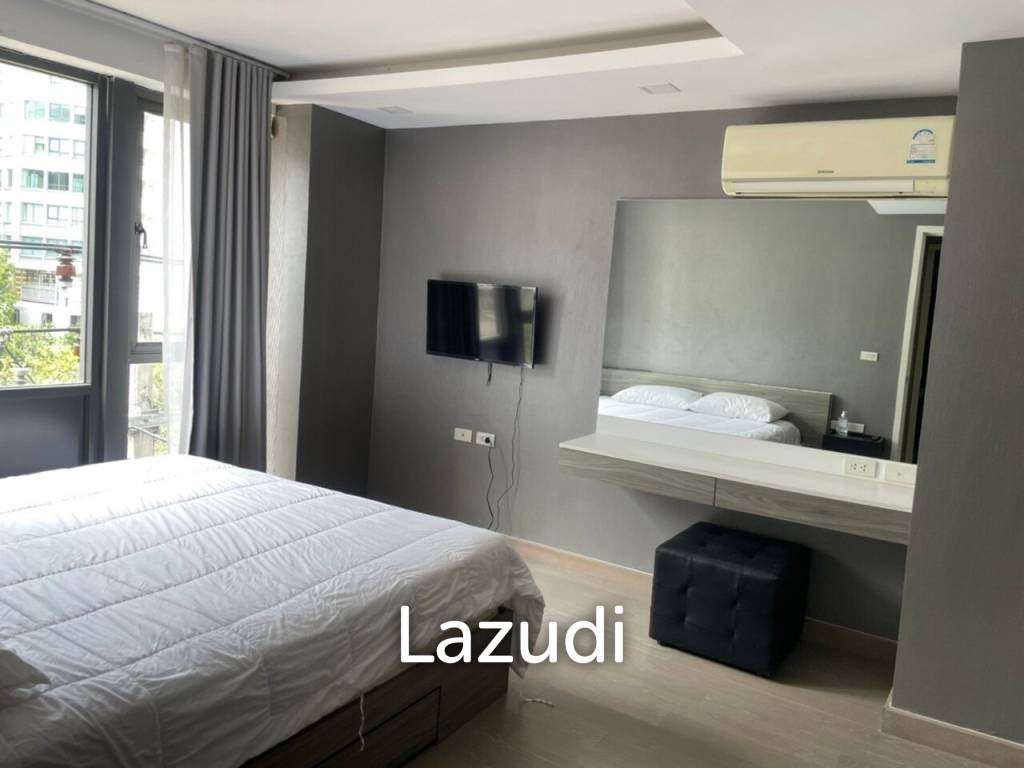 2 Bed 2 Bath 62 SQ.M Dazzle Sukhumvit 7