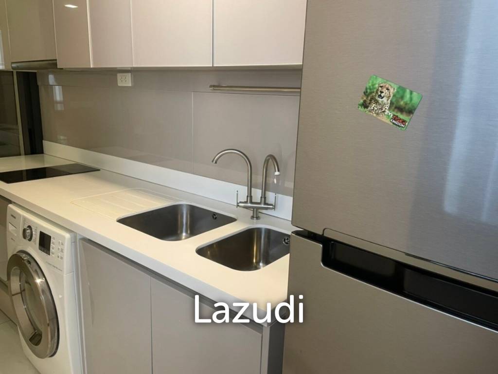 2 Bed 2 Bath 62 SQ.M Dazzle Sukhumvit 7