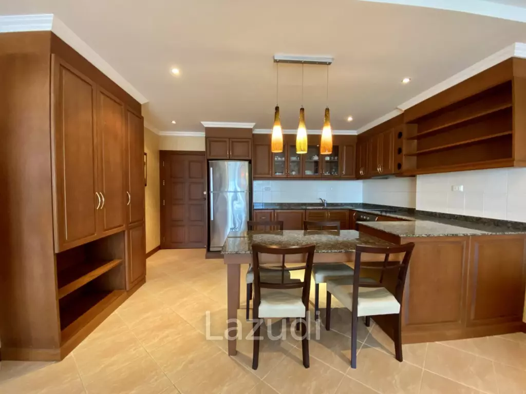 1 Bedroom View Talay 5D for Sale in Jomtien