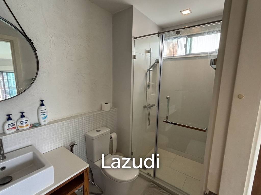 POOL VIEW  2 BED FOREIGN QUOTA BEACH NEARBY CONDO