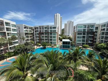 POOL VIEW  2 BED FOREIGN QUOTA BEACH NEARBY CONDO