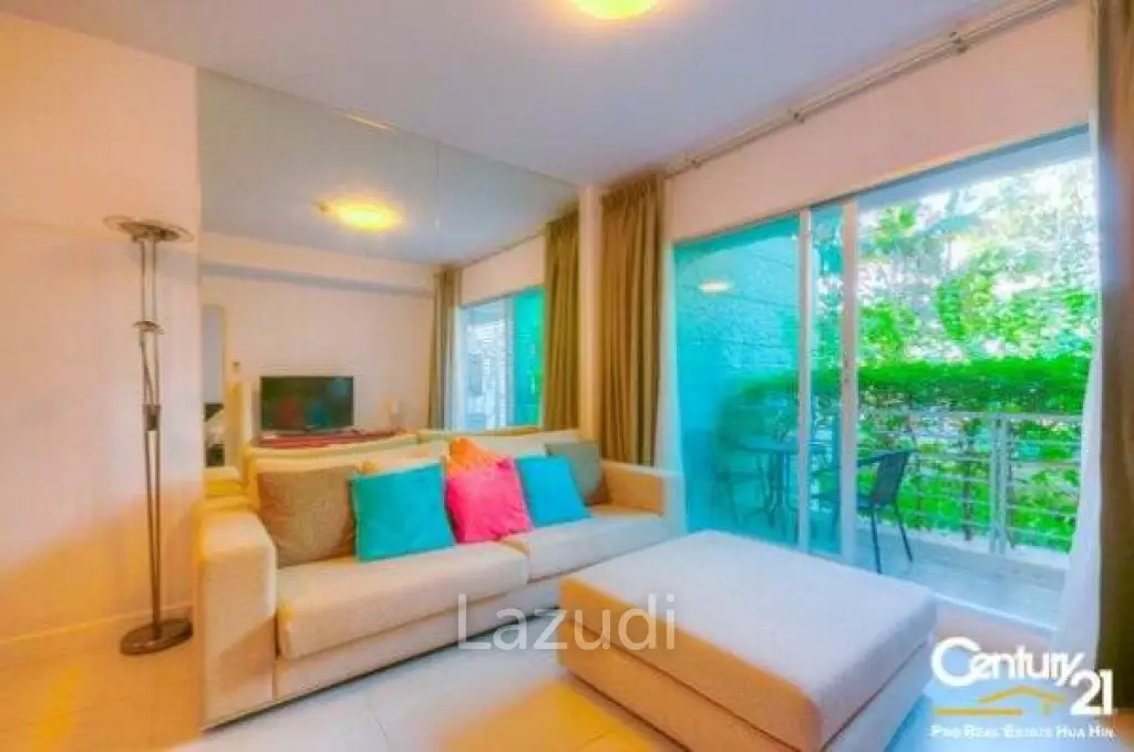 1 Bed Beachfront Condo in Town