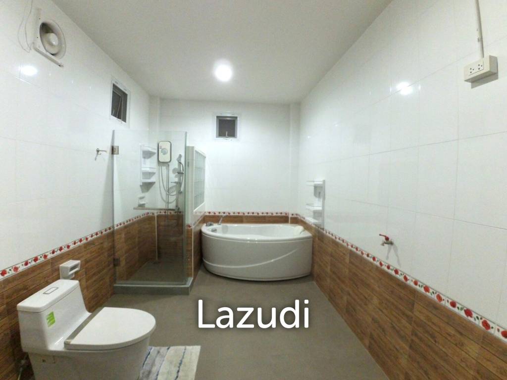 Double Houses for Sale in East Pattaya