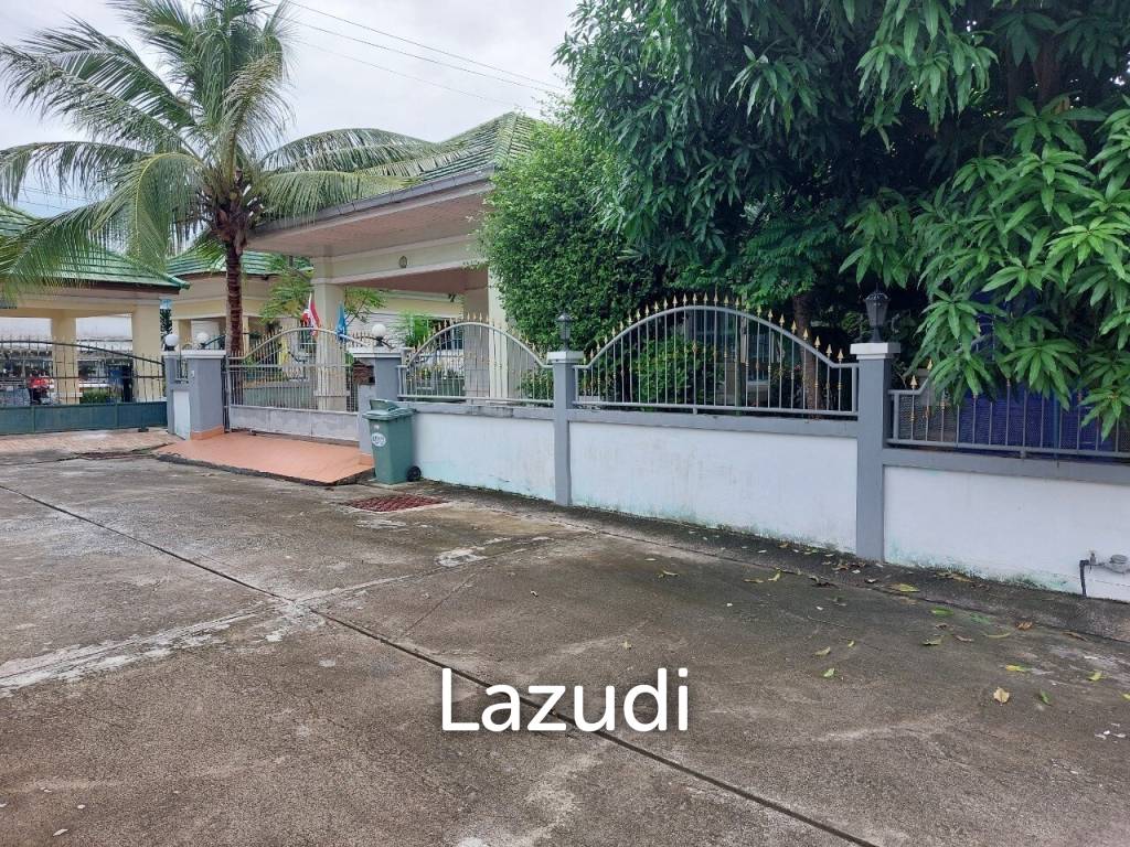 2 Bedrooms For Sale in East Pattaya