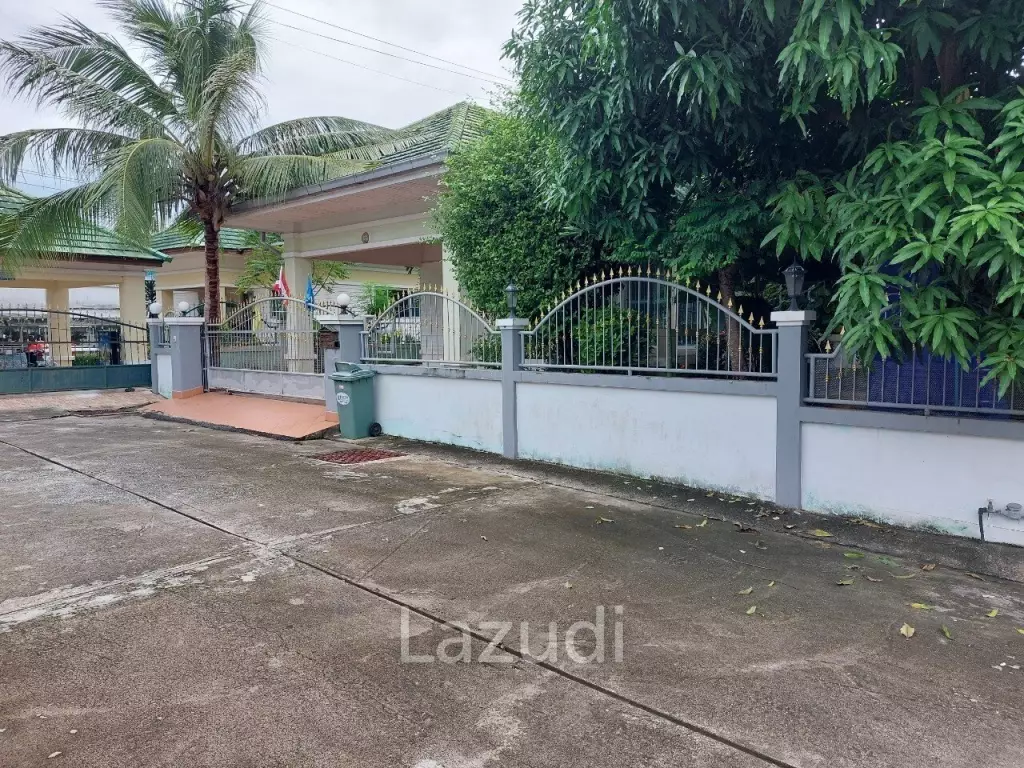 2 Bedrooms For Sale in East Pattaya