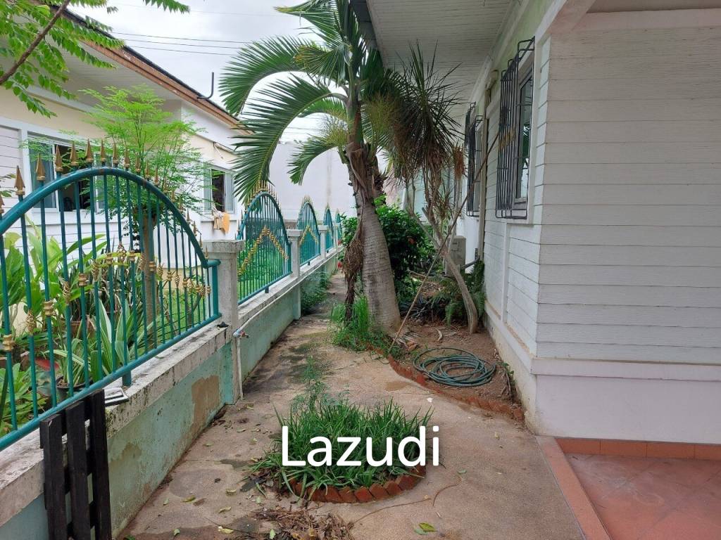 2 Bedrooms For Sale in East Pattaya