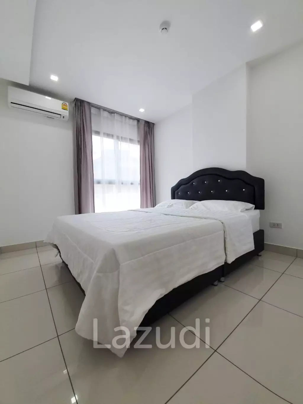Pratumnak Siam Oriental Plaza Condo for Sale