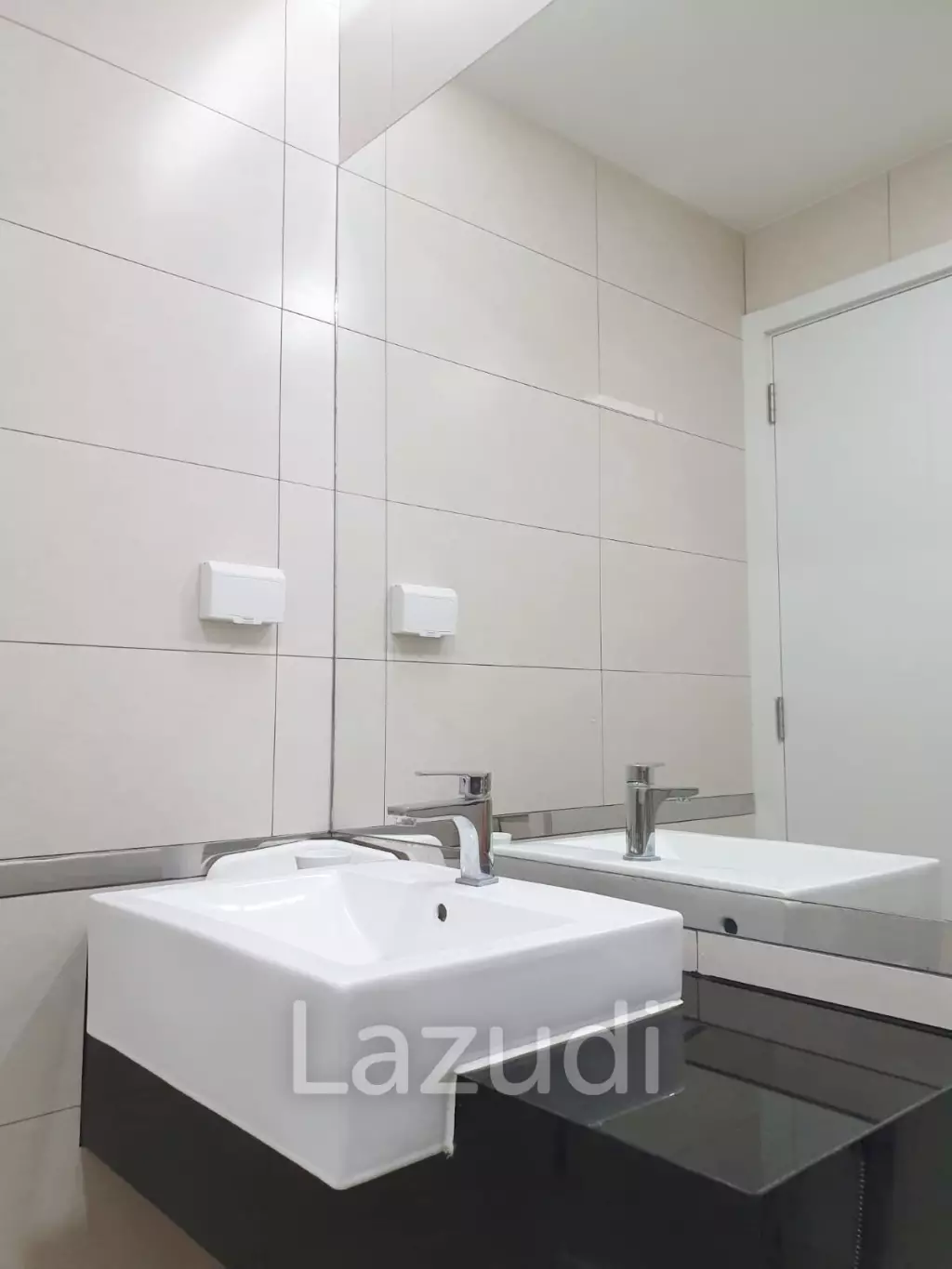Pratumnak Siam Oriental Plaza Condo for Sale