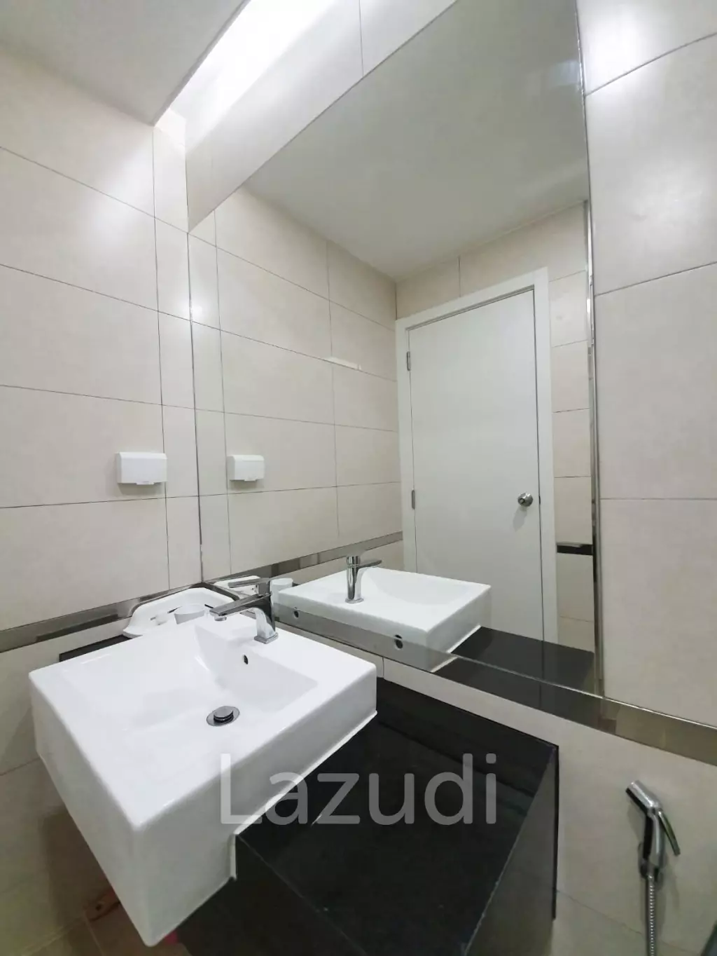 Pratumnak Siam Oriental Plaza Condo for Sale