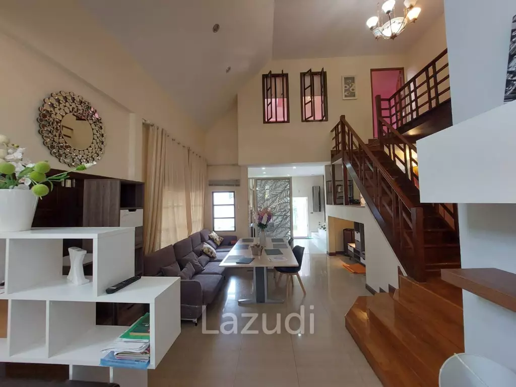 Large 2Storey house with 4 Bedrooms for Sale