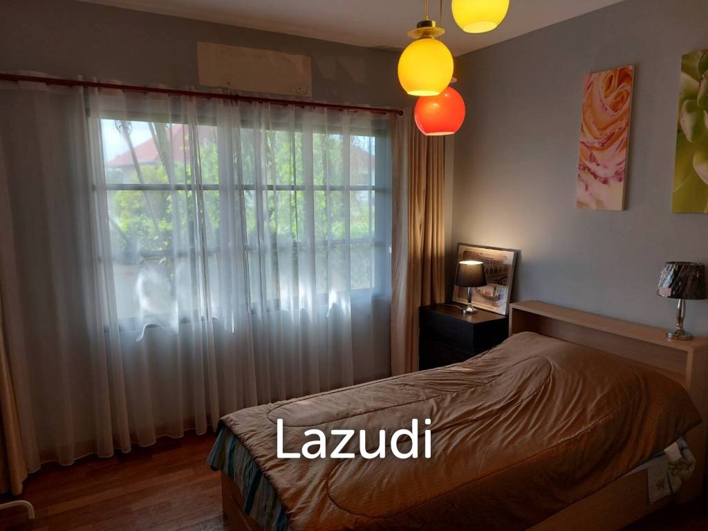 Large 2Storey house with 4 Bedrooms for Sale