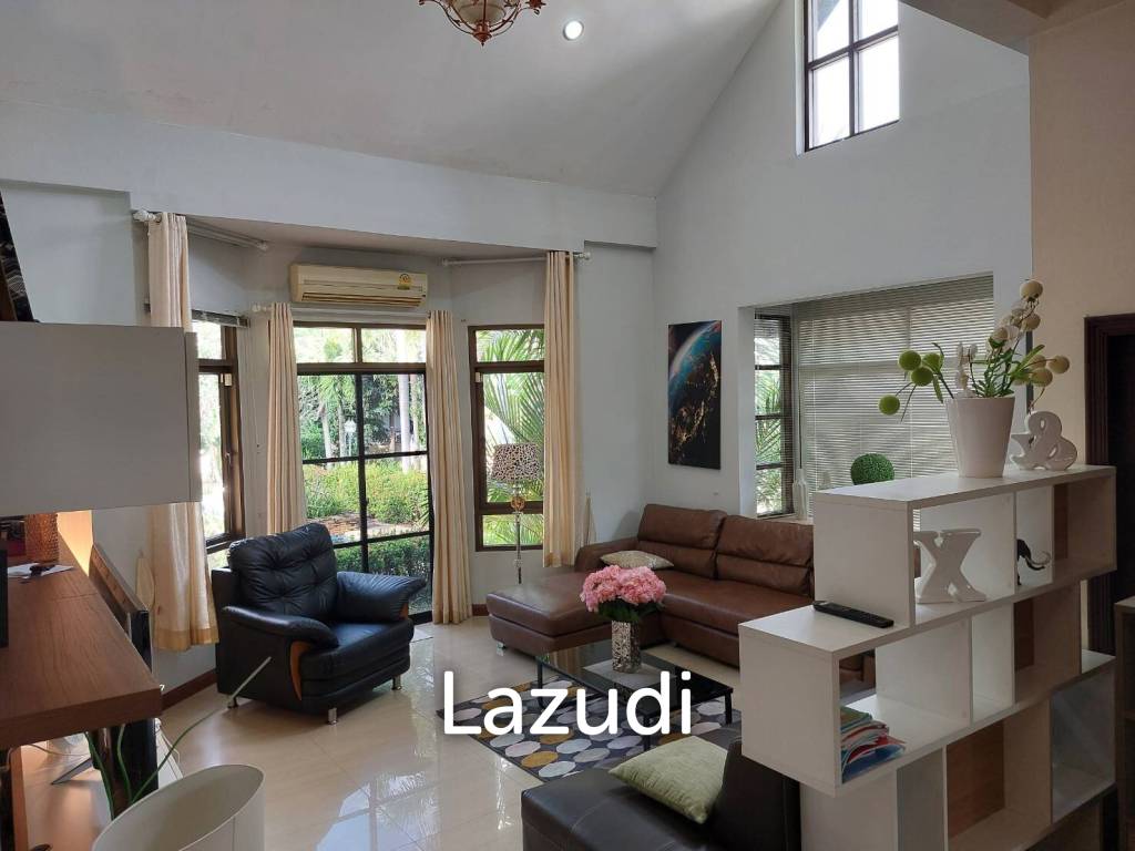 Large 2Storey house with 4 Bedrooms for Sale