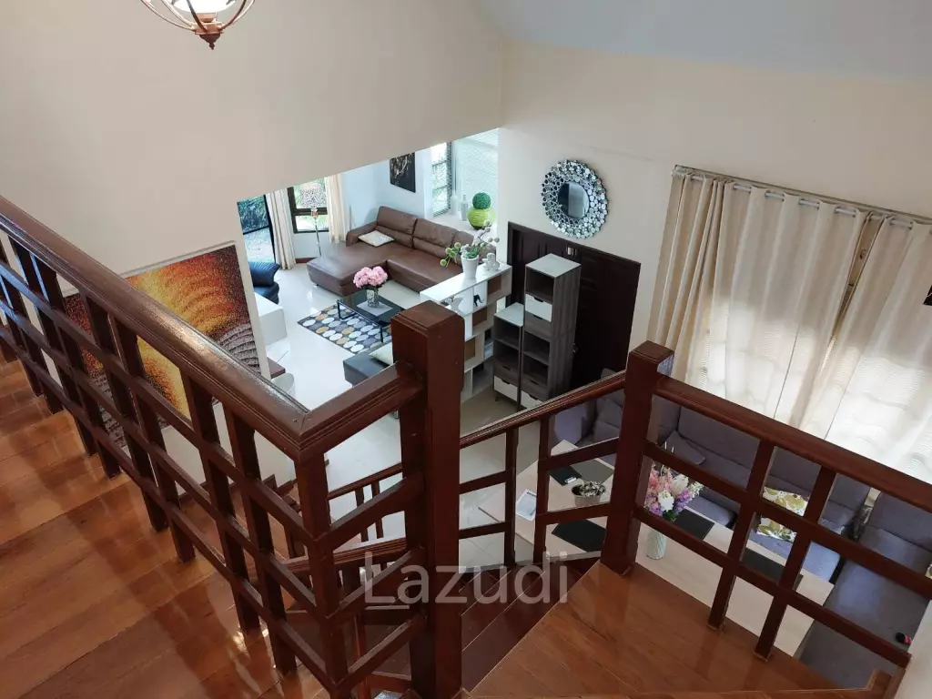 Large 2Storey house with 4 Bedrooms for Sale