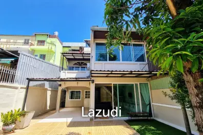 4 Bedrooms House for Sale in Na Kluea