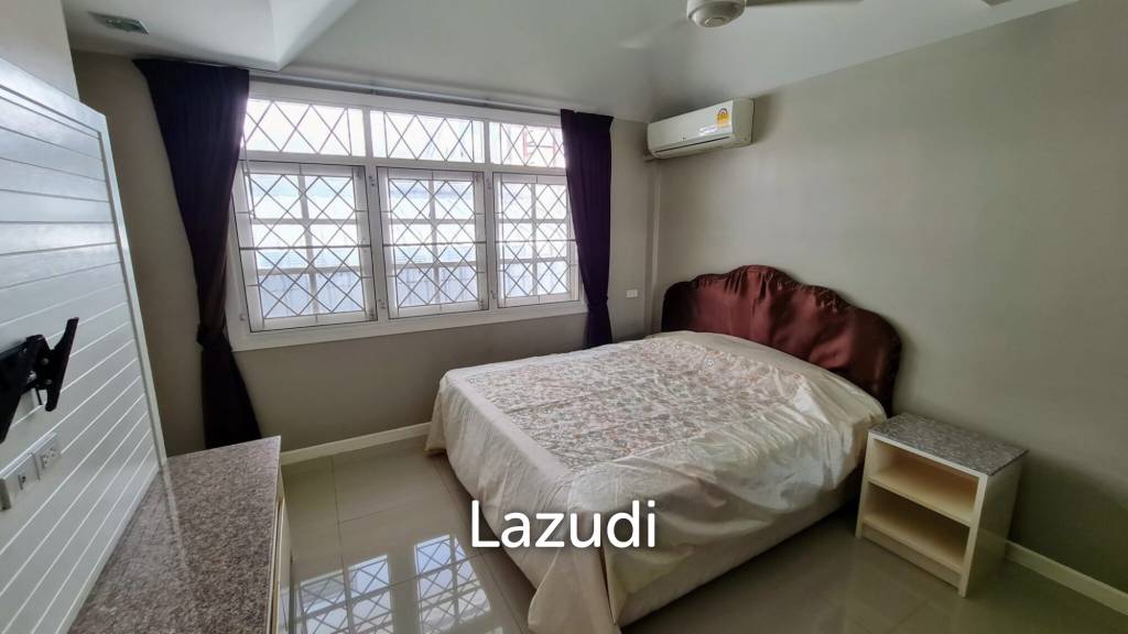 4 Bedrooms House for Sale in Na Kluea