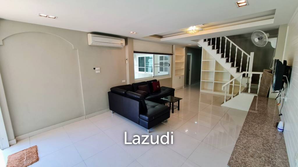 4 Bedrooms House for Sale in Na Kluea
