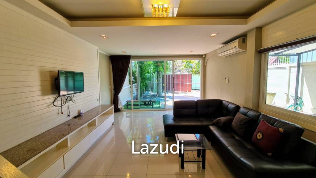 4 Bedrooms House for Sale in Na Kluea