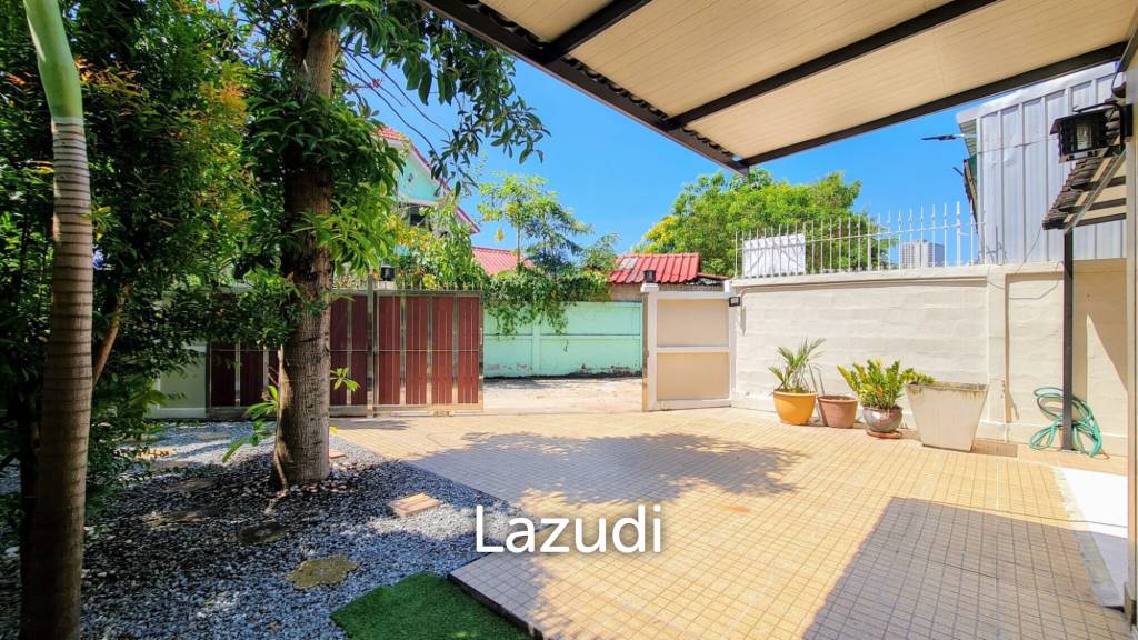 4 Bedrooms House for Sale in Na Kluea