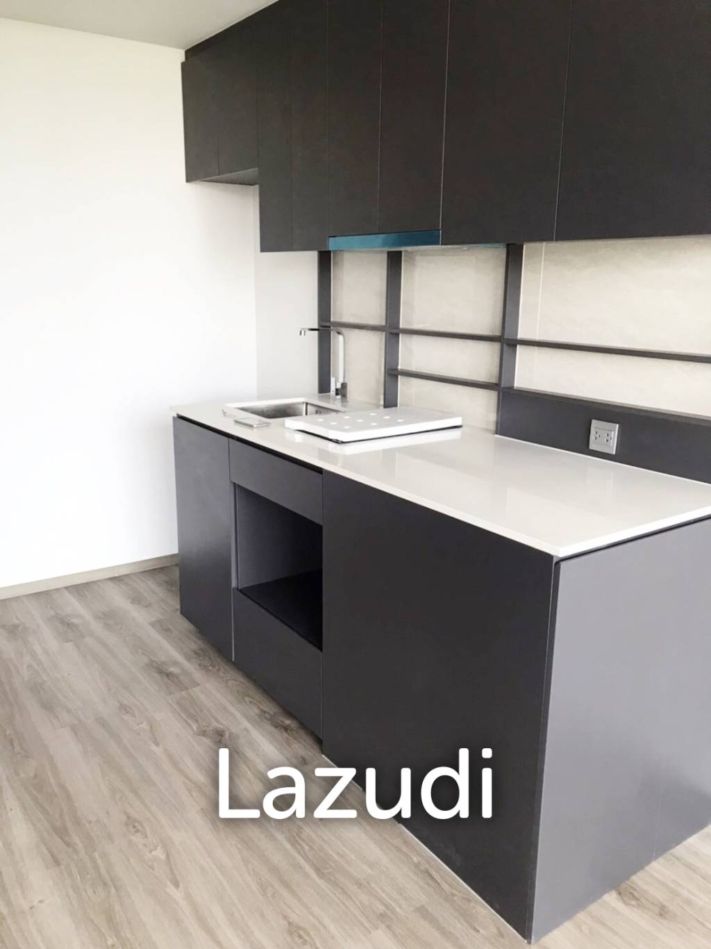 Cosy Beach Andromeda Condo for Sale