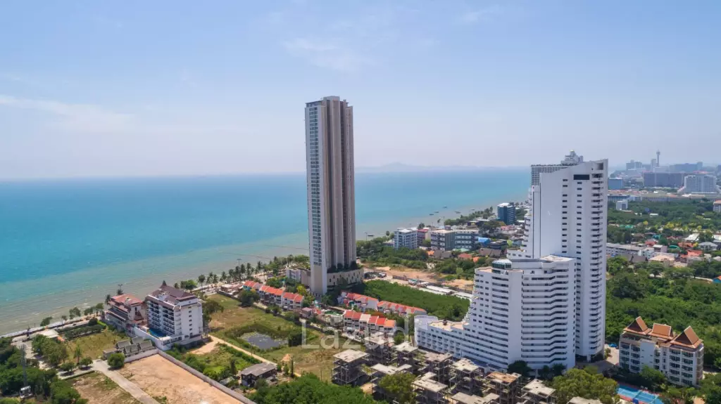 Cetus Beachfront Condo for Sale in Jomtien