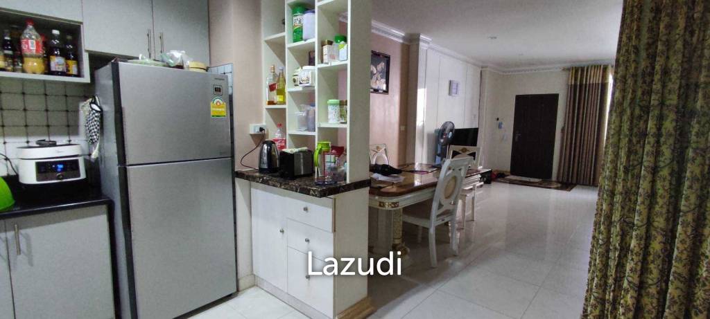 3Storey Home for Sale in Jomtien Pattaya
