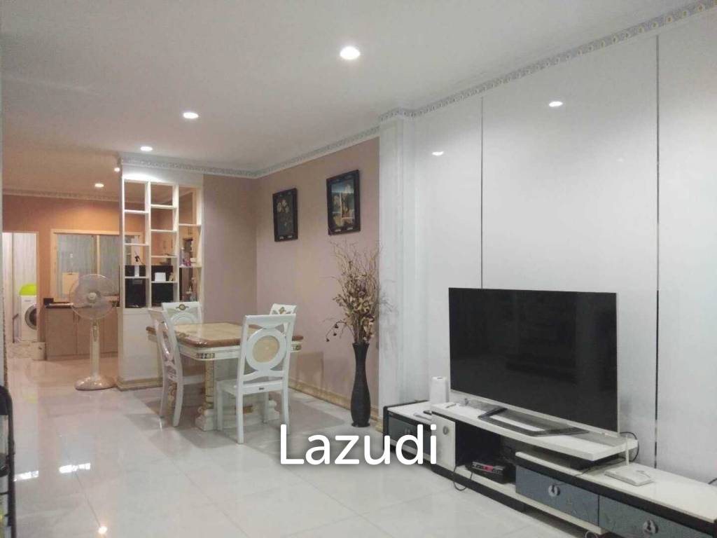 3Storey Home for Sale in Jomtien Pattaya
