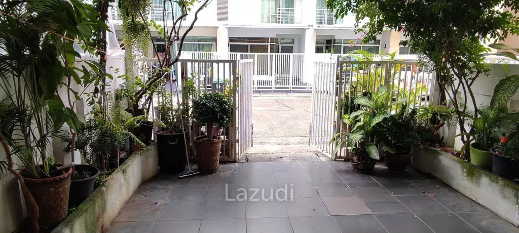 3Storey Home for Sale in Jomtien Pattaya